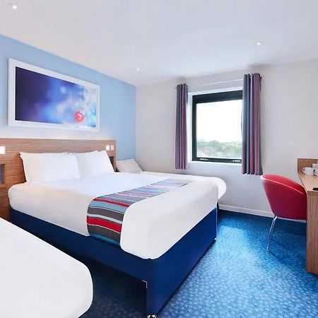 Travelodge Colchester Feering Esterno foto