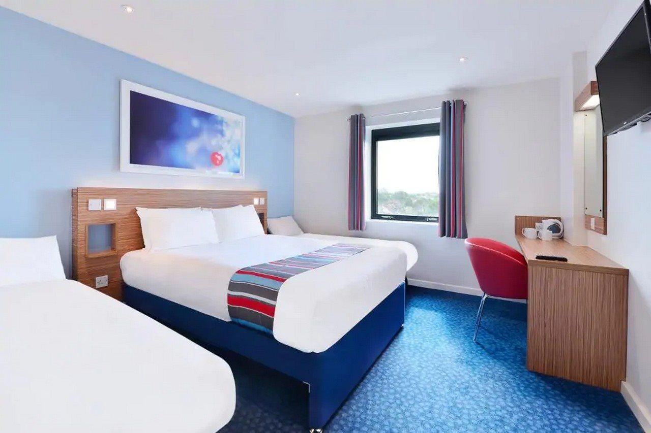 Travelodge Colchester Feering Esterno foto